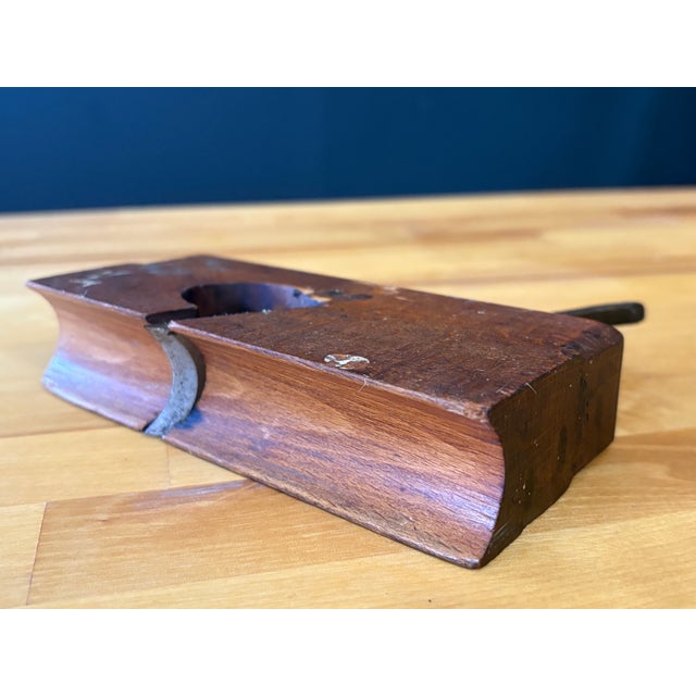 Brown English Antique Wood Workers Moulding Plane G. Berry 193 Old Street London For Sale - Image 8 of 12