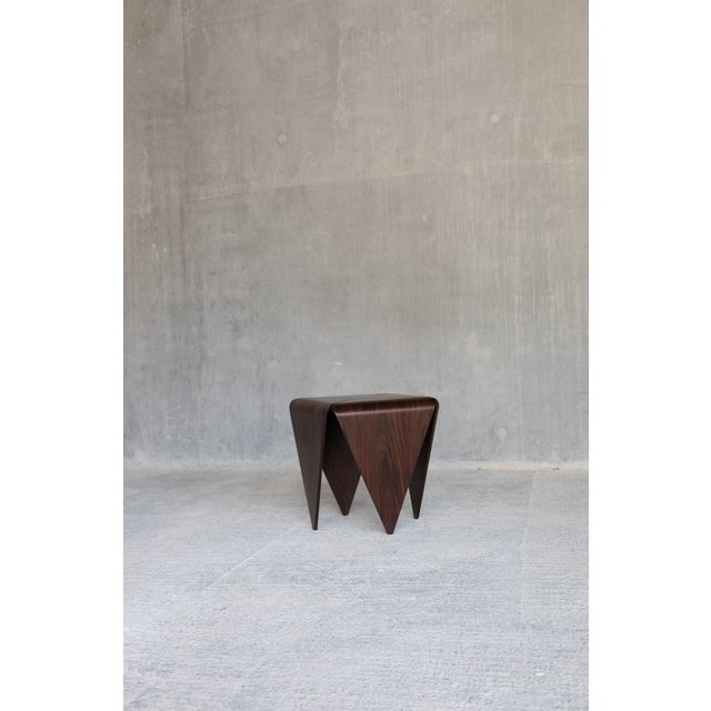 Elegant and organic, the Pétale side tables by Jorge Zalszupin are true icons of 1960s Brazilian design. Inspired by...