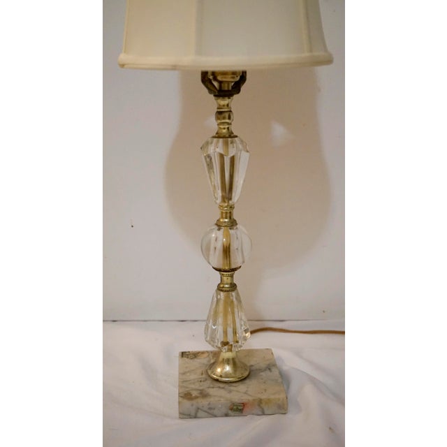 Traditional Mid 20th Century Italian Stacked Vintage Crystal Lamp With Marble Base For Sale - Image 3 of 12