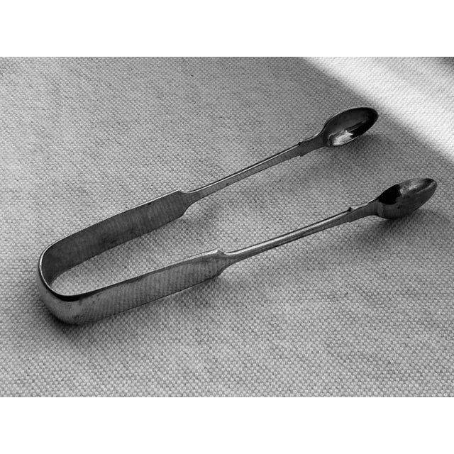Antique English Sheffield Silver Plate Serving Tongs For Sale - Image 4 of 17
