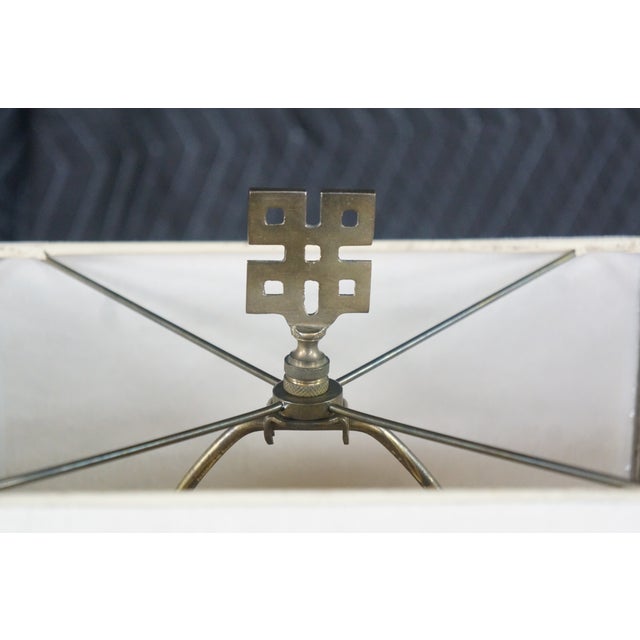 2 Mid Century Chinoiserie Etched Brass Table Lamps Asian Urn Tea Caddy Jar Pair For Sale - Image 13 of 18