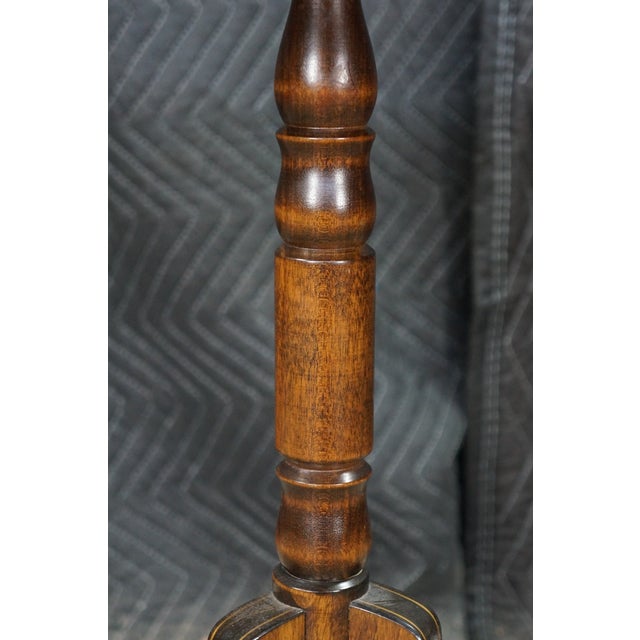 Late 20th Century Vintage Federal Style Teak Stenciled Round Tilt Top Side Accent Table For Sale - Image 5 of 17