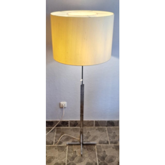 1970s Vintage Floor Lamp with Chrome-Plated Metal Frame, 1970s For Sale - Image 5 of 9