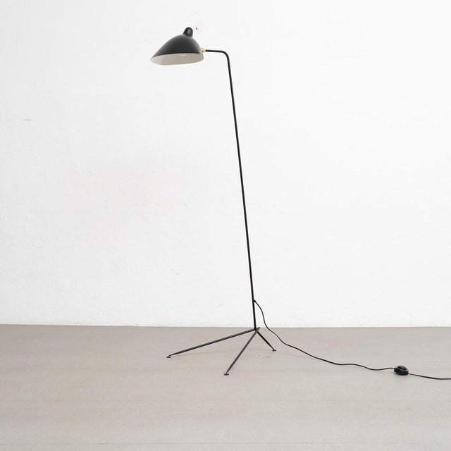 Black Mid-Century Modern One-Arm Standing Lamp in Black Steel from Serge Mouille For Sale - Image 8 of 15