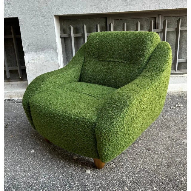 Set of Lounge Chairs in Green Bouclé with Sinuous Armrests, 2000s, in Very Good conditions. Designed from 2000