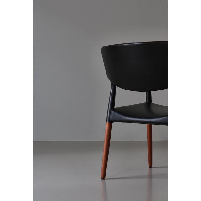 1950s Set of Danish Modern Armchairs in Teakwood & Leather attributed to Larsen & Bender Madsen, 1950s For Sale - Image 5 of 18