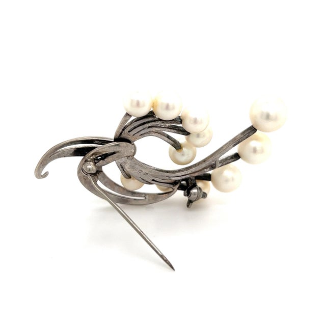 1990s 1990s Mikimoto Estate Akoya Pearl XL Spray Brooch Sterling Silver For Sale - Image 5 of 12