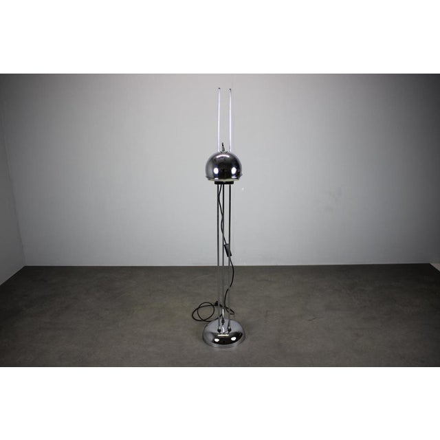 Italian Space Age Adjustable Chrome Floor Lamp, 1960s For Sale - Image 3 of 14