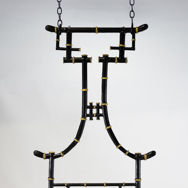 Vintage Chinoiserie Faux Bamboo Pagoda Chandelier Black and Gold Linear Island Pendant Light For Sale - Image 4 of 14