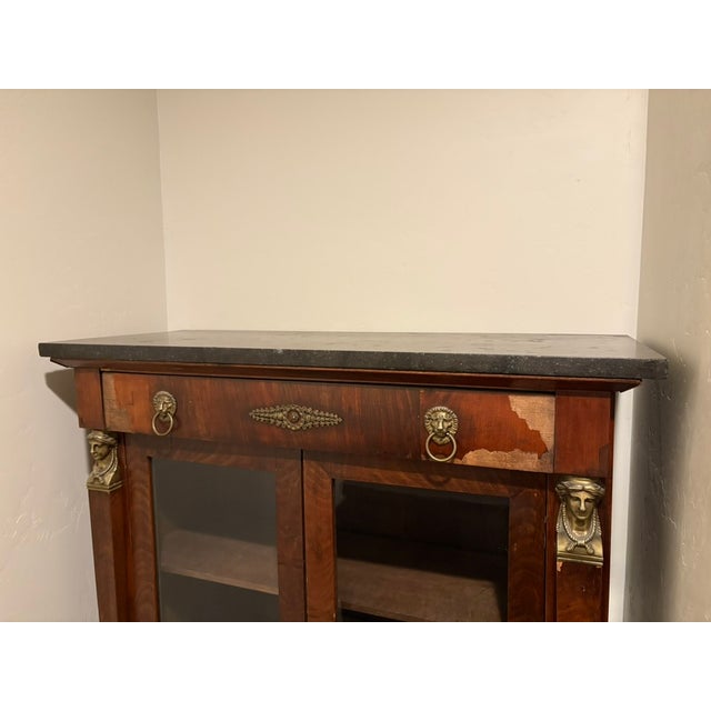French Empire-Style Display Case, Return From Egypt, 19th Century For Sale - Image 3 of 6