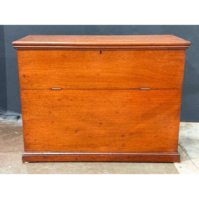 English Lift-Top Folding Front Chest of Mahogany From the Edwardian Era For Sale - Image 14 of 14