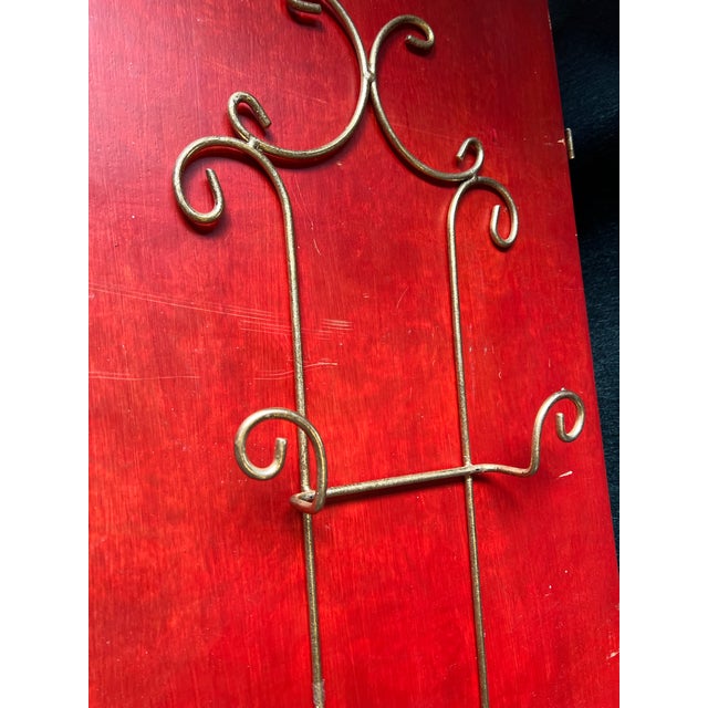 Mid-Century Modern Skinny Metal Wired Vintage Wall Hanging Plate Holder For Sale - Image 3 of 7