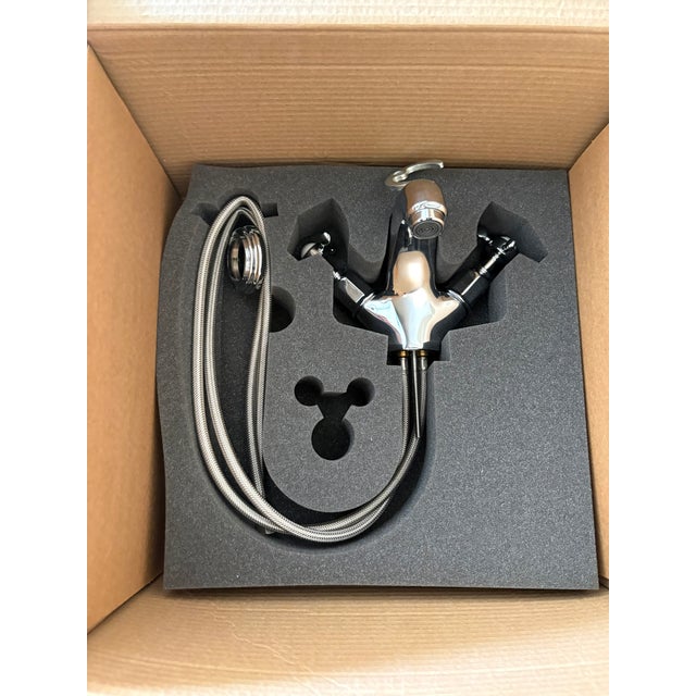 Stunning Luxury Perrin & Rowe Edwardian Lavatory Bathroom Vanity Sink Faucet by House of Rohl Constructed of Brass with...