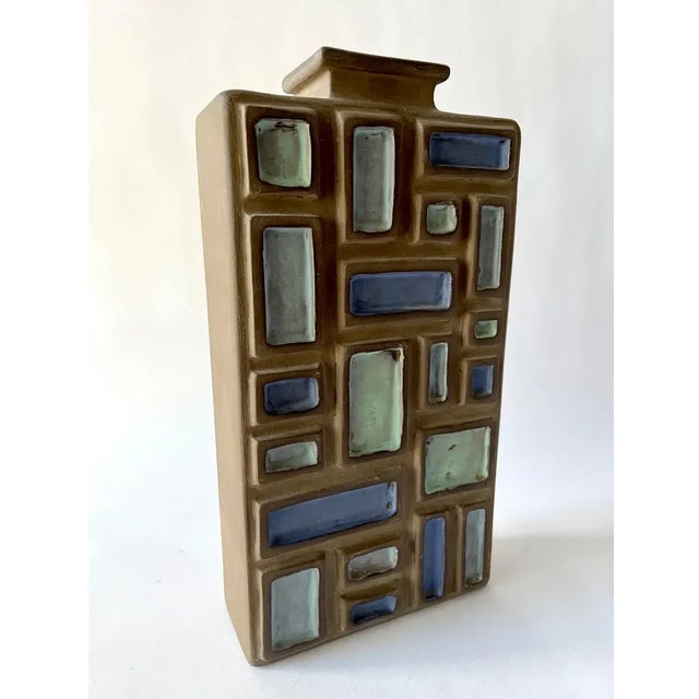 Mid-Century Modern 1960s John W Delaplane Indiana Modernist Pottery Matte Bottle Vase With Mosaic Decoration For Sale - Image 3 of 8