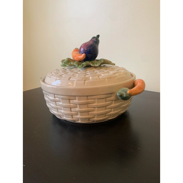Farmhouse Vintage Fitz & Floyd Trompe L’Oeil Basket Casserole Dish For Sale - Image 3 of 13