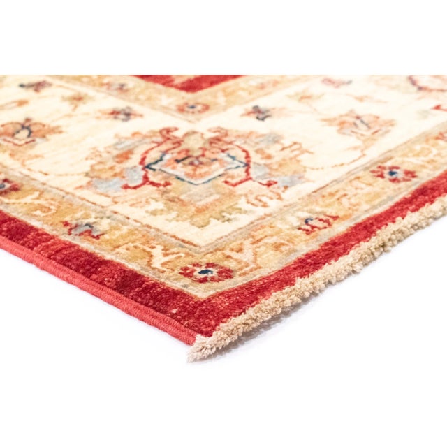 Middle Eastern Rug in Wool For Sale - Image 9 of 11