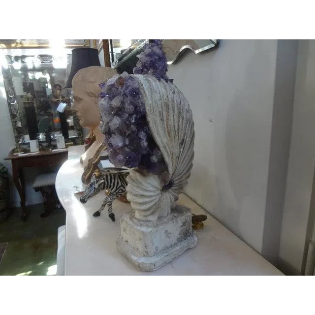 Hollywood Regency Vintage Stone Nautilus Shell Lamp Encrusted With Amethyst Rock Crystals For Sale - Image 3 of 11
