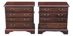 Vintage Pair of Georgian Style Cherry Wood Small Chest of Drawers / Nightstands