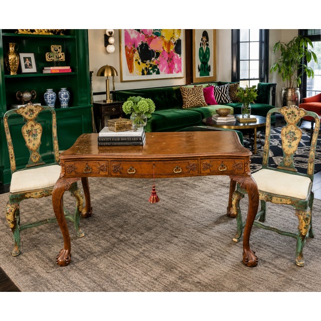 A refined example of American craftsmanship inspired by the celebrated furniture of the 18th century, this exceptional...