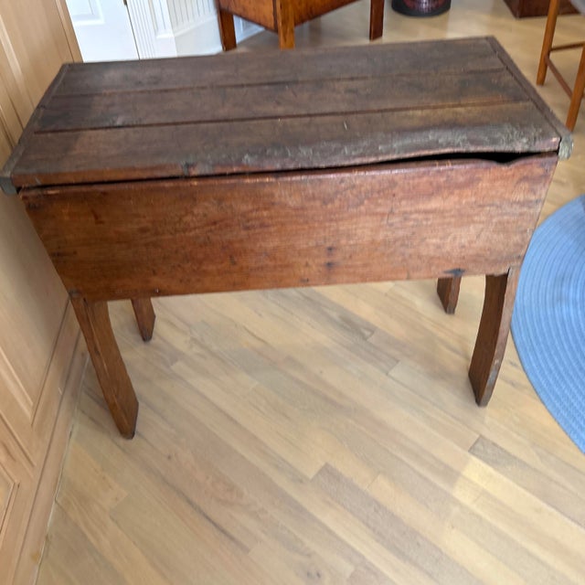 Antique Early American Primitive Pine Wood Dough Box Table Circa 1750 For Sale In Tampa - Image 6 of 12