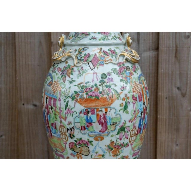 Large Antique Chinese Qing Dynasty Famille Rose Porcelain Vase, 1800s For Sale - Image 12 of 18