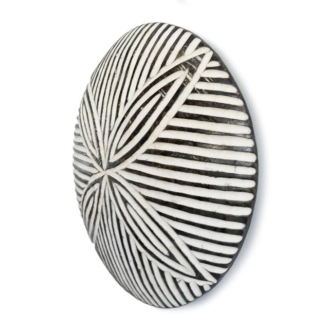 Tribal Vintage Round Zulu Shield For Sale - Image 3 of 5