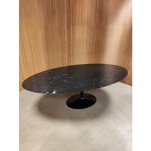 Metal Vintage Oval Tulip Marble Dining Table by Eero Saarinen for Knoll, 1990s For Sale - Image 7 of 10