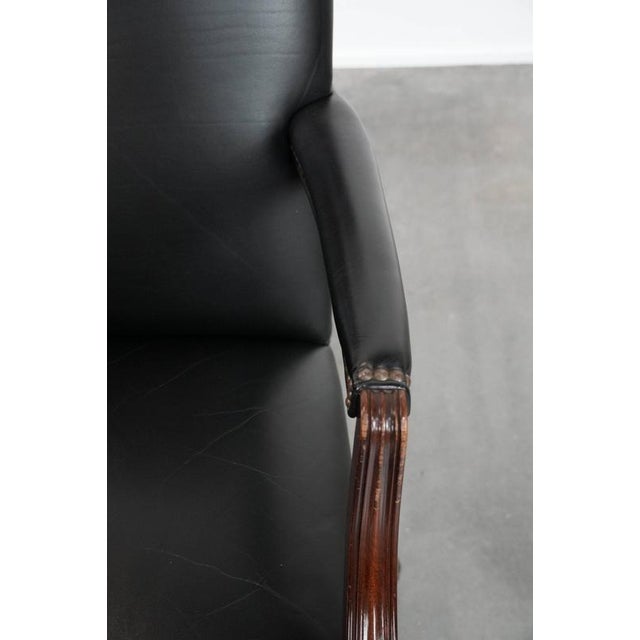 Black English Style Black Cowhide and Wooden Chesterfield Swivel Office Chair For Sale - Image 8 of 18