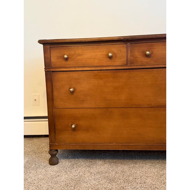 American Early 1900s Antique Solid Wood Chest by Davies-Putnam Co., Grand Rapids For Sale - Image 3 of 12