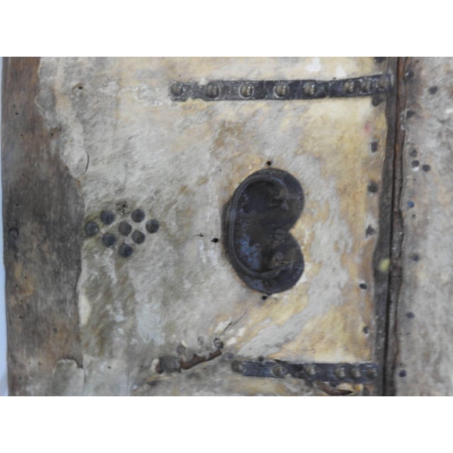 Brown 19th Century Spanish Colonial Trunk Covered in Hide For Sale - Image 8 of 11