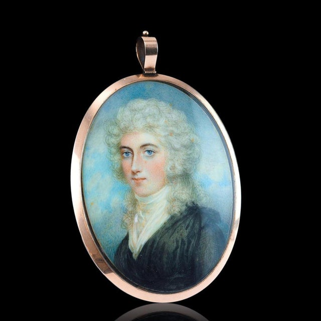 Antique Georgian Portrait Miniature Pendant with 14K Gold Frame, 1800 For Sale - Image 15 of 18