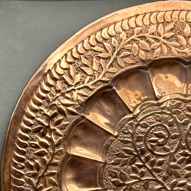 Vintage Mid 20th Century Turkish Hand Hammered Copper Tray With Floral Vine Tree of Life Repoussé For Sale - Image 4 of 7