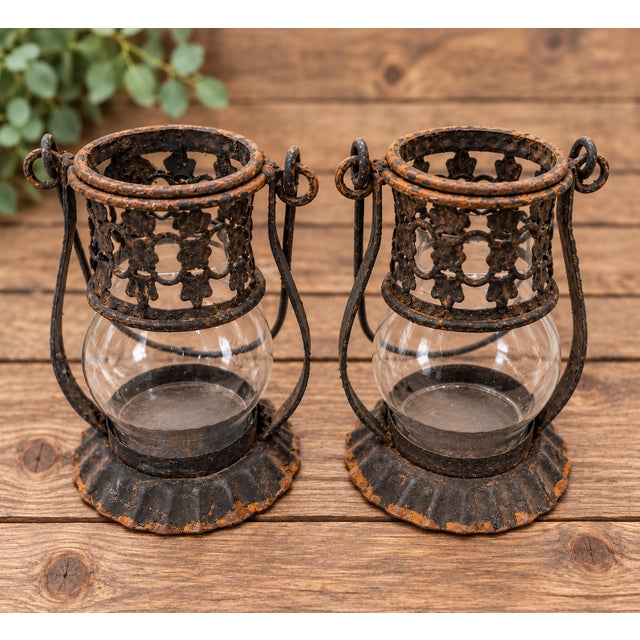 1920s 1920s Gothic Revival Pierced Iron and Glass Hanging Candle Lanterns, Pair For Sale - Image 5 of 10