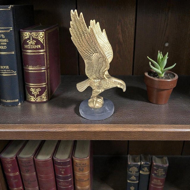 1970s Vintage Brass Eagle on Marble Base 9.5" Patriotic Desk Sculpture For Sale - Image 5 of 10