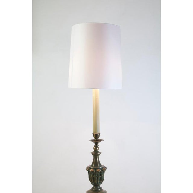 Art Deco Italian Green and Gold Floor Lamp in Bronze and Ceramic, 1930s For Sale - Image 3 of 9