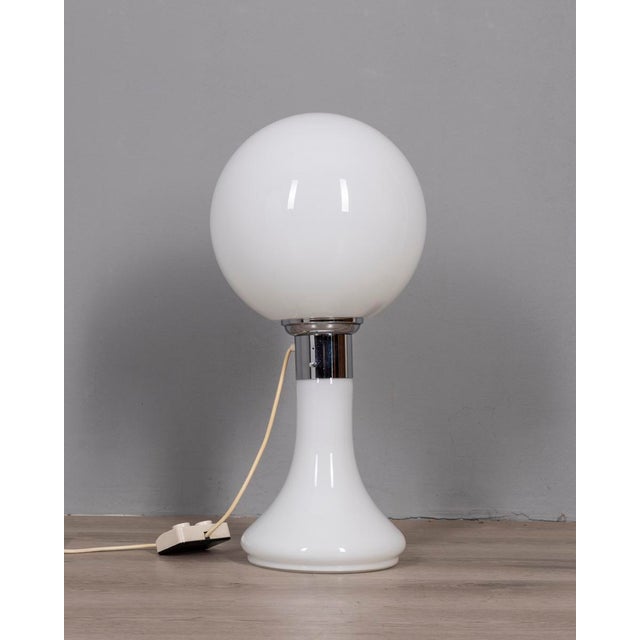 Vintage Italian Table Lamp in White Glass, 1970s For Sale - Image 6 of 12