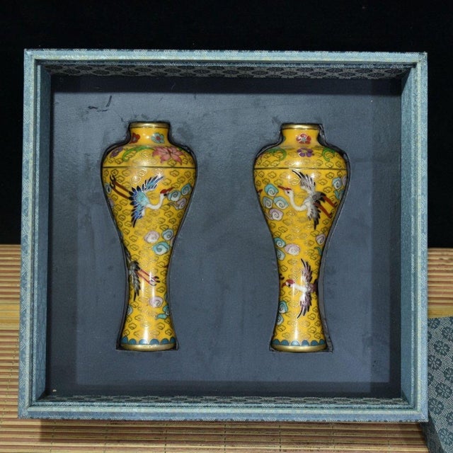 1960s Chinese Cloisonné Vase Pair With Original Silk Box / Crane & Cloud Motif For Sale - Image 5 of 9