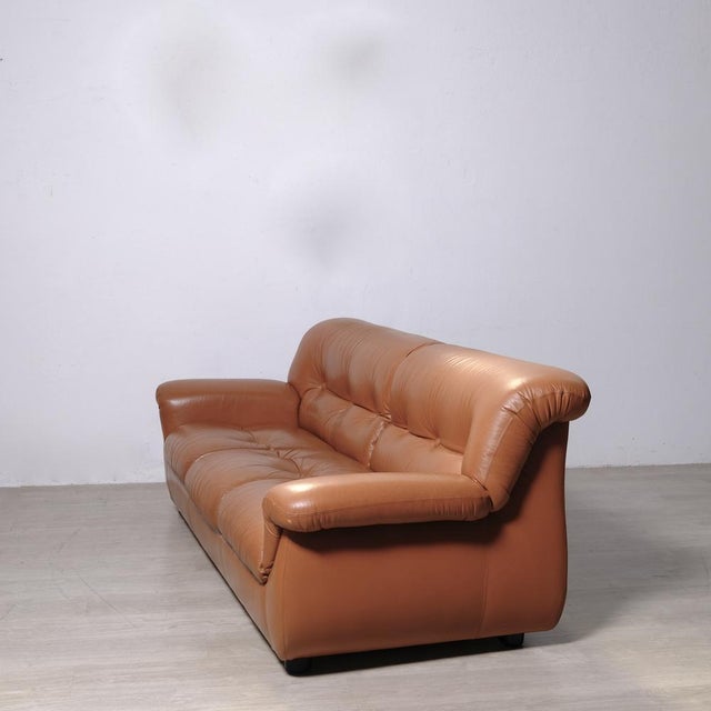 Italian Three-Seater Leather Sofa, 1970s For Sale - Image 17 of 18