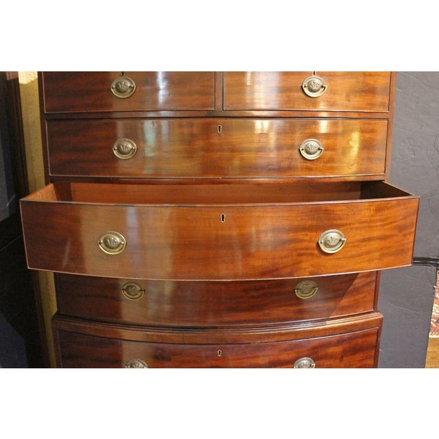 Brown Circa 1800 Georgian Bowfront Mahogany Chest on Chest For Sale - Image 8 of 12