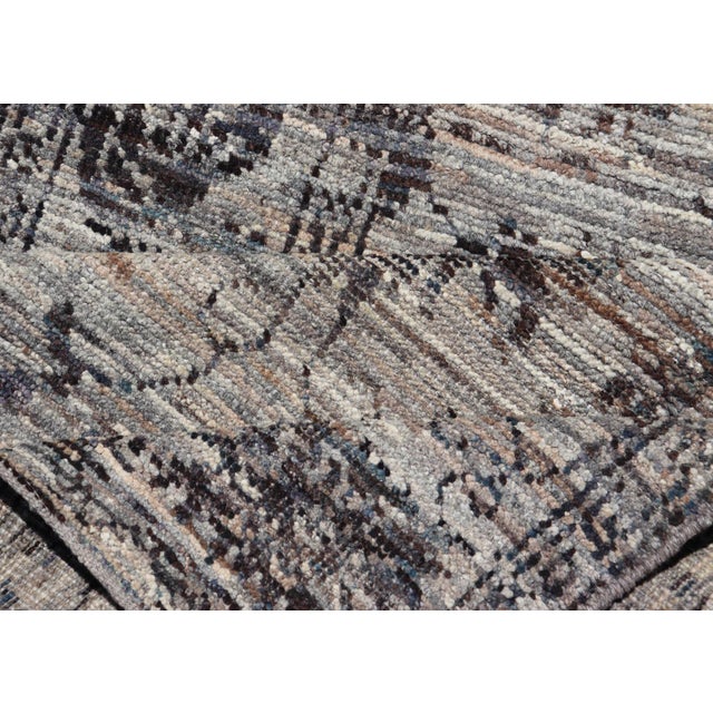 Modern Oushak Designed Runner in Wool With Floral Design in Earthy Tones 3'2 X 10'0 For Sale - Image 11 of 12