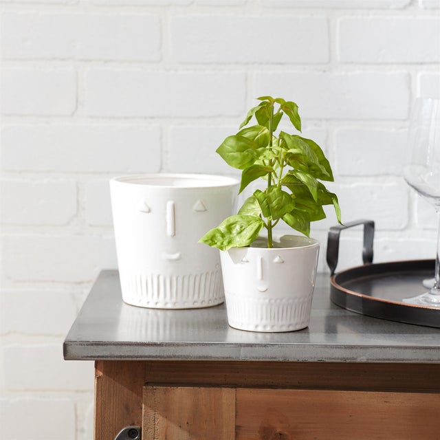 Modern Porcelain Face Planter (Set of 2) For Sale - Image 3 of 6