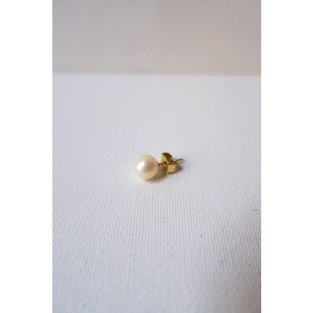 Traditional Cultured Pearl Earring For Sale - Image 3 of 8