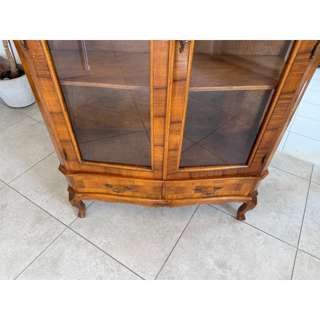 Baroque Display Cabinet with Inlaid Walnut Wood, 1980s For Sale - Image 16 of 18