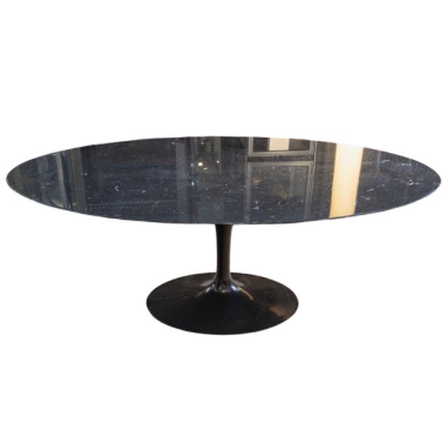 Tulip Table in Marquina Marble by Eero Saarinen for Knoll International, 1950s For Sale - Image 9 of 9