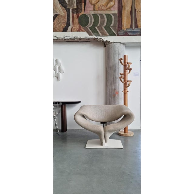 White Ribbon Easy Chair by Pierre Paulin for Artifort, 1970s For Sale - Image 8 of 9