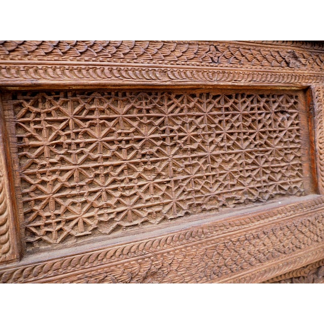 Vintage Cedar Double Bed, Swat-Tal, Pakistan For Sale - Image 10 of 18
