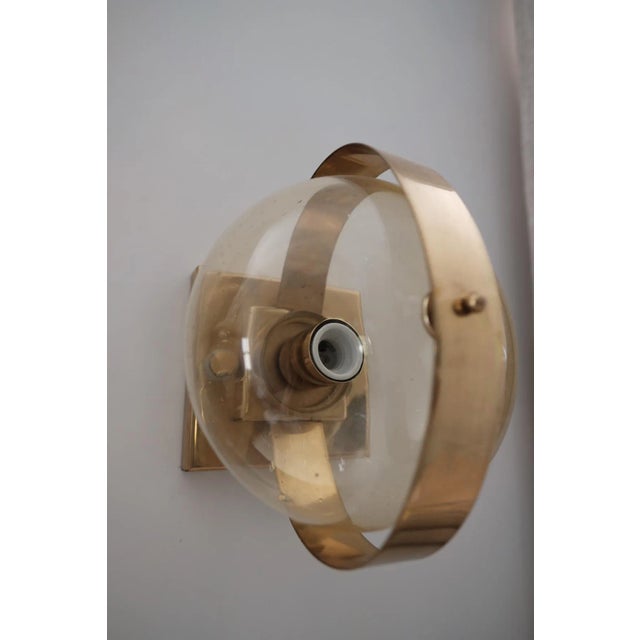 1950s Mid-Century Italian Wall Light Scultpure in Glass and Brass, 1950s For Sale - Image 5 of 7