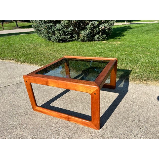 Mid-Century Modern Vintage Danish Modern Teak Coffee Table by Komfort Mobel, Denmark For Sale - Image 3 of 10
