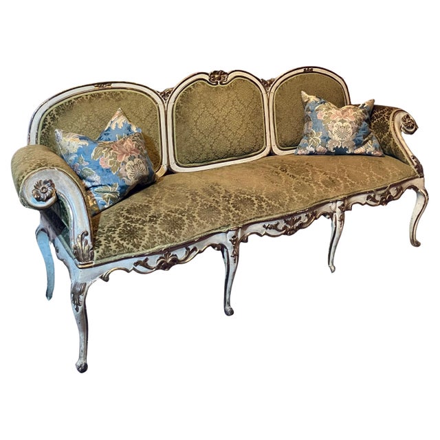 17th Century Italian Baroque Louis XIV Lacquered and Parcel Gilt Sofa For Sale - Image 12 of 12