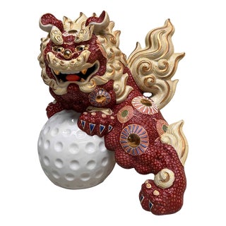 Japanese Shishi Lion Kutani Ware Shinki Period, 1930s For Sale